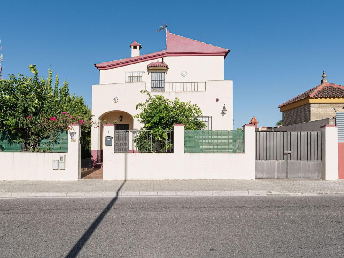 Belvilla By Oyo Casa De Rudi Sevilla Dış mekan fotoğraf